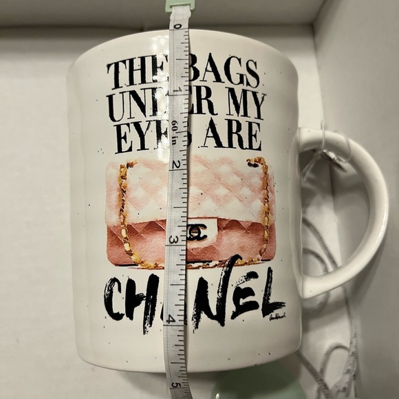 Designer inspired ceramic mug NWT  white with designer names - Picture 6 of 6